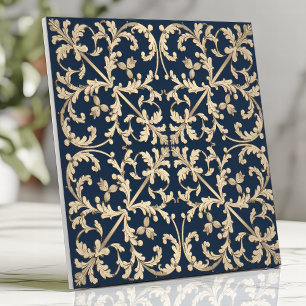 Damasco Antigo com Folhas em Azul Naval e Dourado