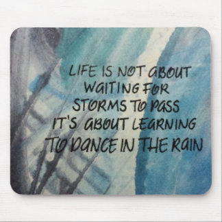 Dança na chuva Mousepad
