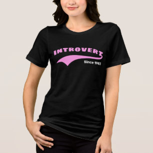 Data introvertida cor-de-rosa do costume do Swoosh