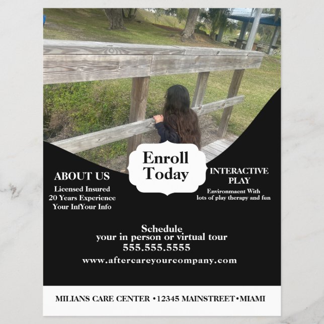 Daycare Playground Park Photo Center Flyer (Frente)