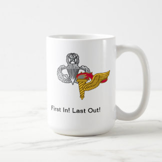 De Café 101st caneca pequena do descobridor com aba da