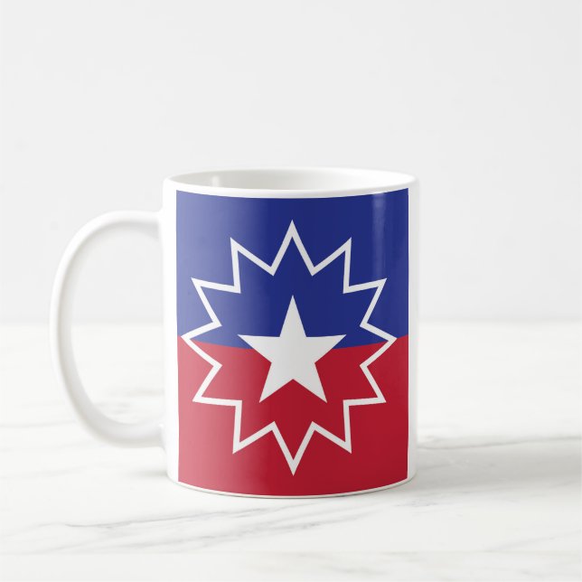 De Café A caneca da bandeira do Juneteenth (Esquerda)