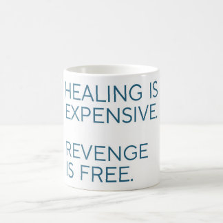 De Café A Cura é Cara, a Vingança é Grátis - Caneca Engraç