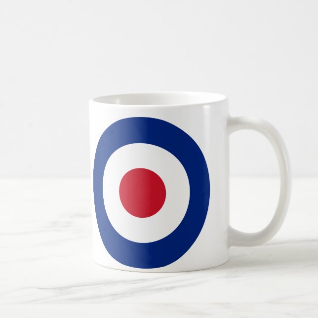 De Café A modificação forma a Ingleses a caneca do design (Direita)