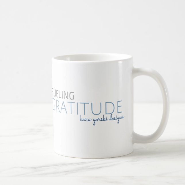 DE CAFÉ ABASTECENDO A CANECA DA GRATITUDE (Direita)