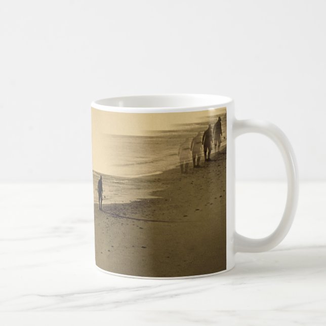 De Café ancião na caneca da praia (Direita)