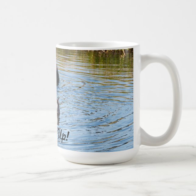 De Café As partes inferiores levantam a caneca (Direita)