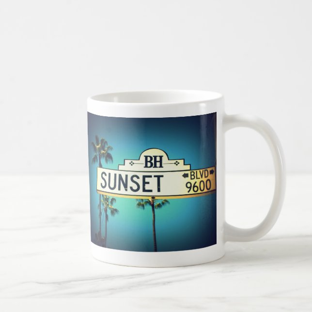 De Café Avenida do por do sol. Caneca (Direita)