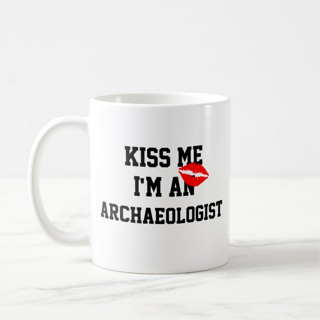 De Café Beija-Me Sou Uma Caneca Arqueóloga (Esquerda)