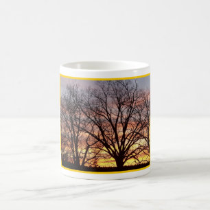 De Café Cada dia novo é uma caneca do presente