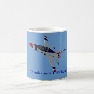 De Café Caneca 2 da garra dos Thunderbirds T-38