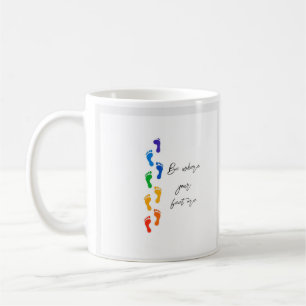 De Café Caneca Arco-Íris 'Esteja Onde Estão Seus Pés' - Cl