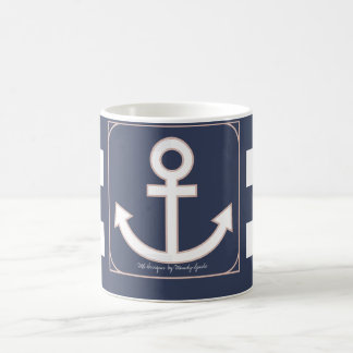 De Café Caneca Aweigh do marinheiro das âncoras no marinho