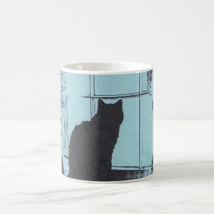 De Café Caneca Azul com Gato Preto na Janela