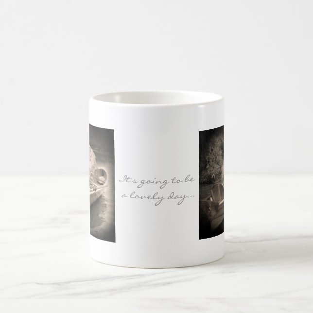 De Café Caneca bonita do dia do Keeshond (Centro)