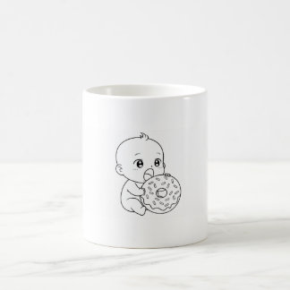 De Café Caneca branca simples com um bebê e rosquinha giga