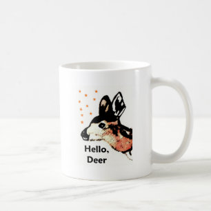 De Café Caneca Branco-Atada da jovem corça dos cervos
