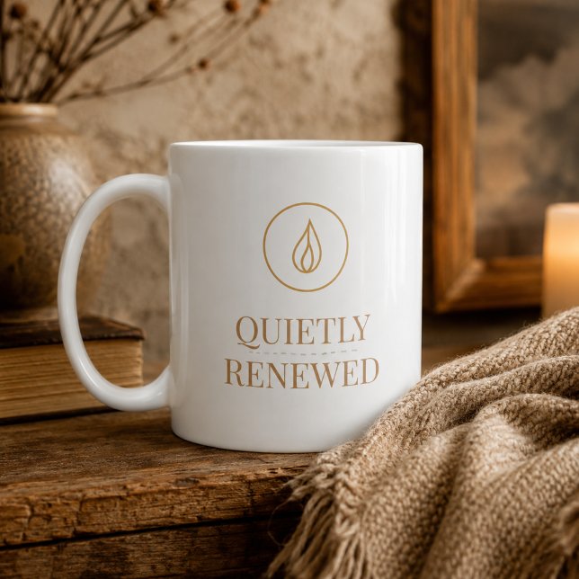 De Café Caneca Clássica Silenciosamente Renovada, 330 ml (A delicate flame emblem and clean typography complement modern farmhouse and boho spaces.)