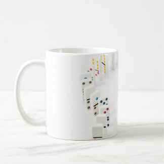 De Café Caneca com dominó