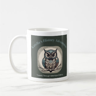 De Café Caneca com Logo das Aventuras Históricas da Katell