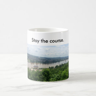 De Café Caneca com o riverboat em Ohio R. --Permaneça o