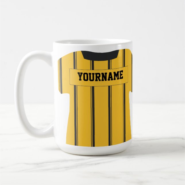 De Café Caneca conhecida da referência do futebol (Esquerda)