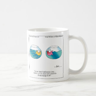 De Café Caneca daqui até abril McCallum dos PEIXES POO