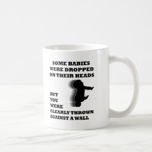 De Café Caneca Divertida Arremessada Contra Uma Parede