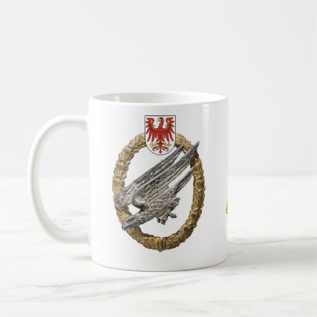 De Café Caneca do BB (Esquerda)