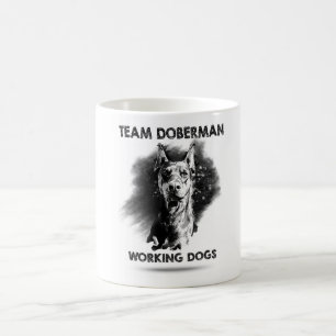 De Café Caneca do Doberman da equipe