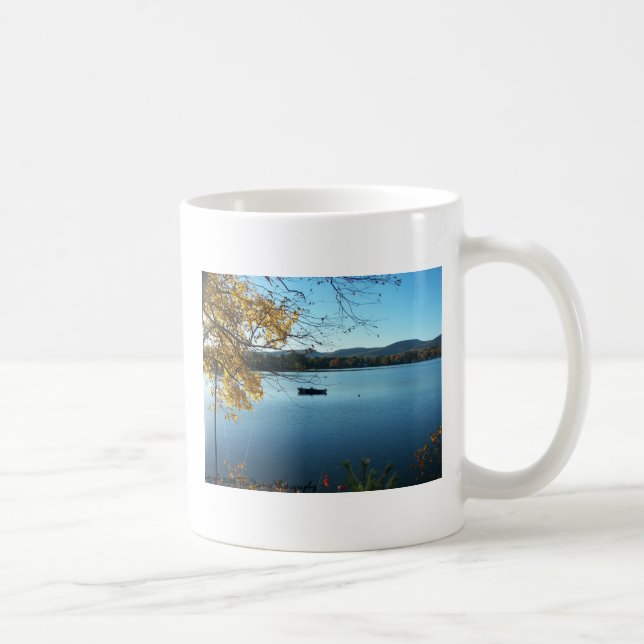 De Café Caneca do lago Pontoosuc (Direita)