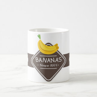 De Café Caneca do logotipo das BANANAS