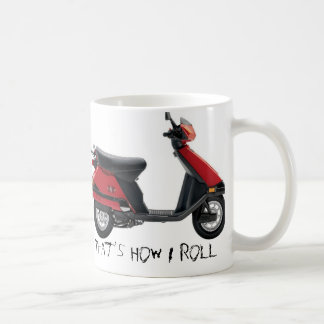 De Café Caneca do patinete do feliz aniversario