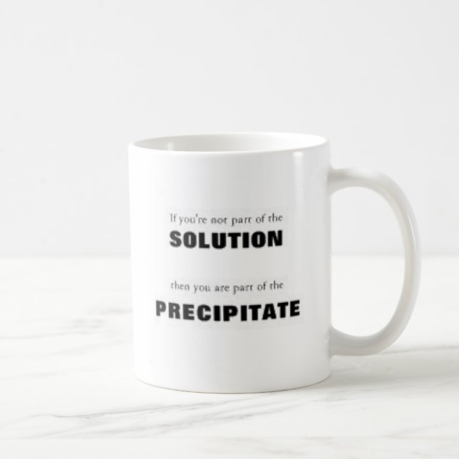 De Café caneca do precipitate da solução (Direita)