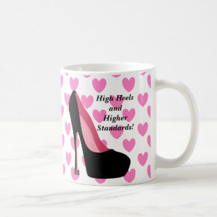 De Café Caneca dos saltos altos e dos padrões mais altos