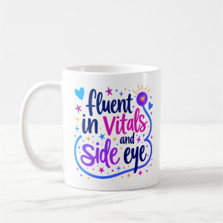 De Café Caneca Enfermeira Fluente em Sinais Vitais e Olhar
