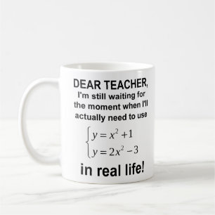 De Café Caneca engraçada da cara matemática da vida real