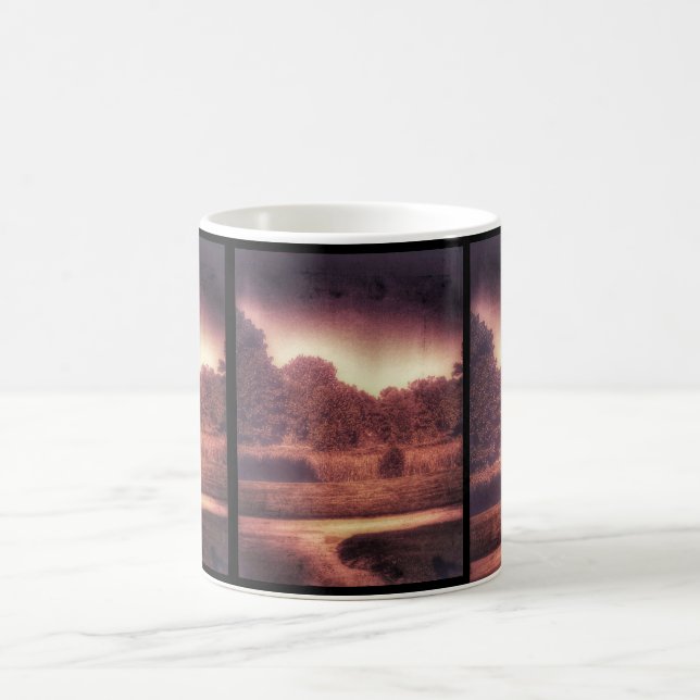 De Café Caneca escura assustador da floresta (Centro)