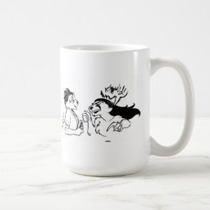 De Café Caneca feliz/irritada do cliente