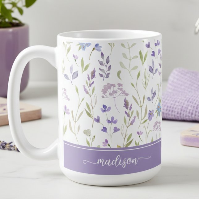 De Café Caneca Floral Lavanda Personalizada (watercolor cottagecore lavender floral mug with custom name monogram, personalized gift for her)
