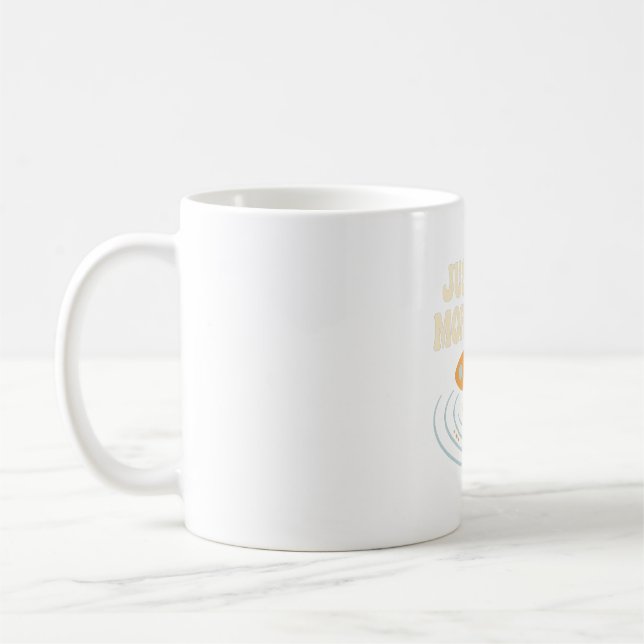 De Café Caneca Just One More Cast | PNW Mountain Tee (Esquerda)