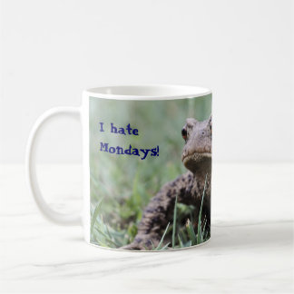 De Café Caneca mal-humorada do sapo