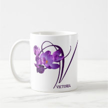 Caneca nome Victoria personalizável floral roxo cr