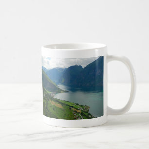 De Café Caneca norueguesa do fiorde