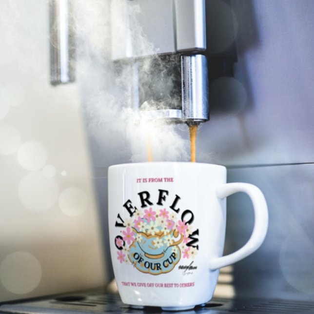 De Café Caneca OVERFLOW projetada por Adiela Akoo (Overflow Mug by Poet Adiela Akoo - an inspiring gift combo with a t-shirt, etc. LOVE it? BUY IT NOW!)