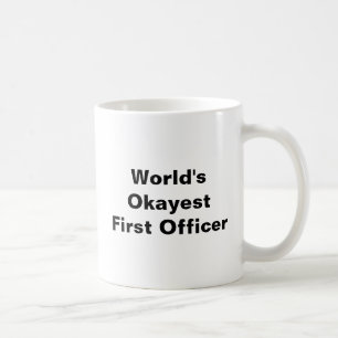 De Café Caneca piloto do primeiro oficial do Okayest do