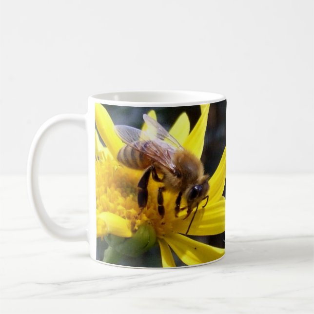 De Café Caneca Pollinating das abelhas do mel (Esquerda)