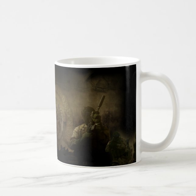 De Café Caneca preta do F (Direita)