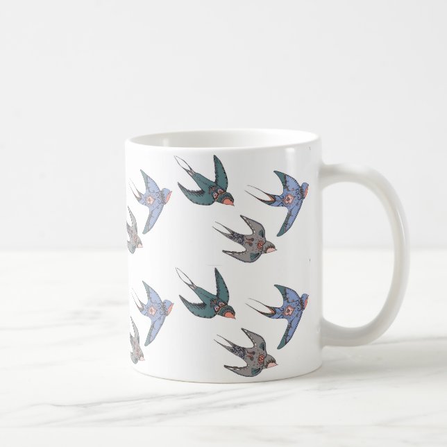 De Café Caneca rapidamente Swooping das andorinhas (Direita)