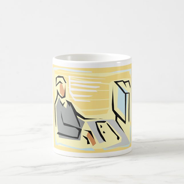 De Café Caneca Trabalhando Em Um Computador (Criador carregado)